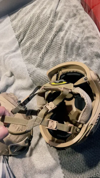 casco militar balístico Nivel III - miniatura 5