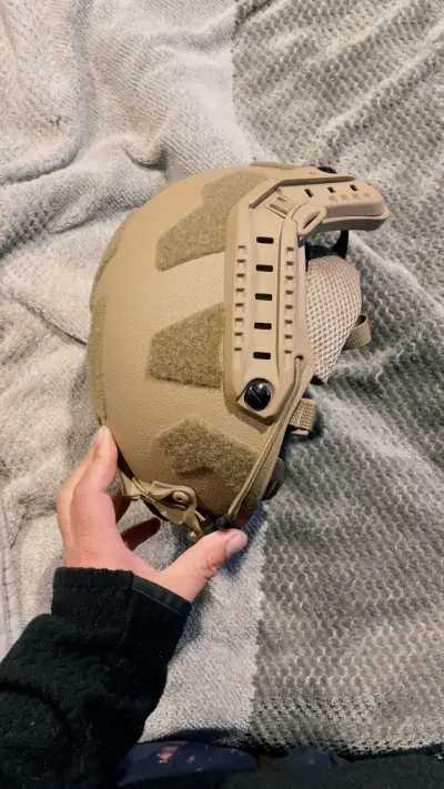 casco militar balístico Nivel III - miniatura 6