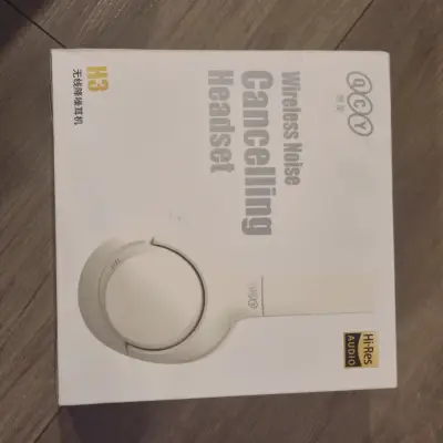 Audífonos inalámbricos QCY H3 con cancelación de ruido - miniatura 1