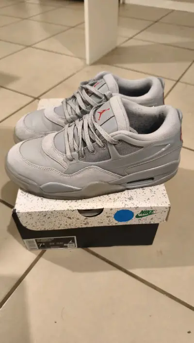 Zapatillas Nike Air Jordan grises talla 7.5 usa - miniatura 1