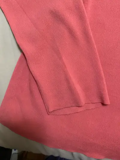 Suéter Zara de cuello en V - miniatura 2