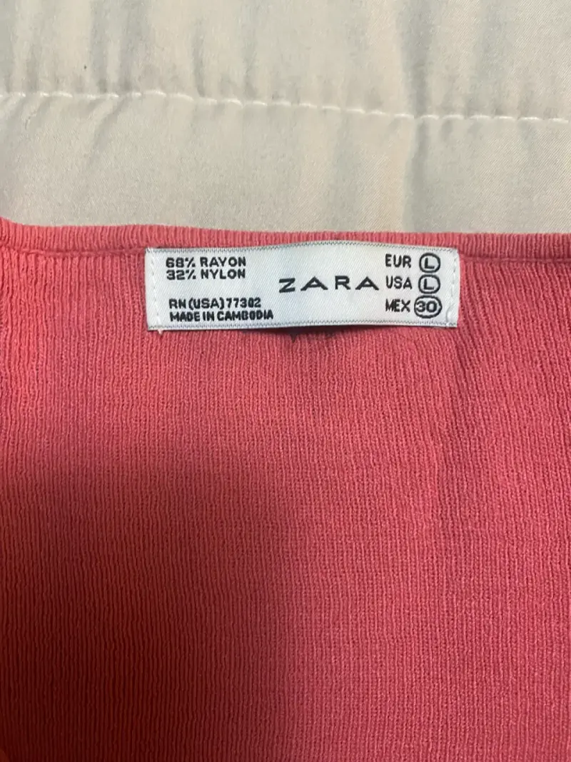 Suéter Zara de cuello en V - 3