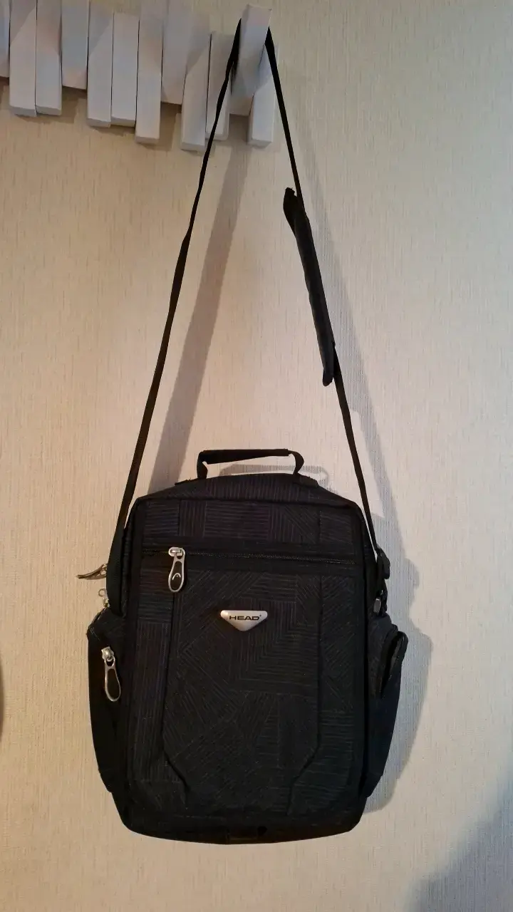 Bolso bandolera negro Head con múltiples bolsillos - 1