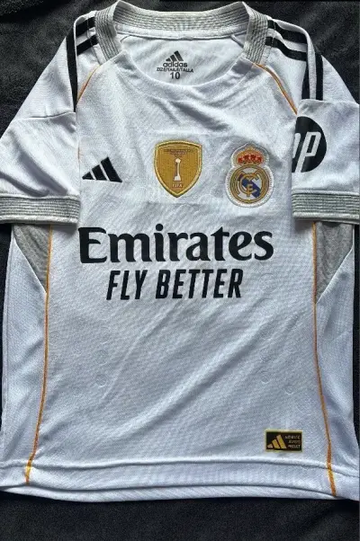Camiseta Adidas Real Madrid talla 10 - miniatura 1
