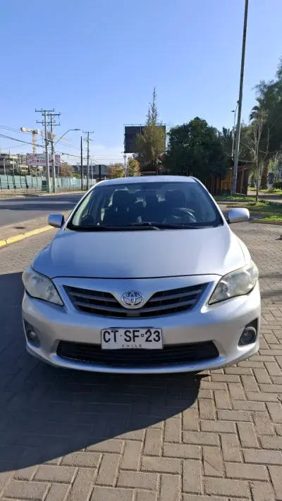 Toyota Corolla 2011 XLI en buen estado - miniatura 2