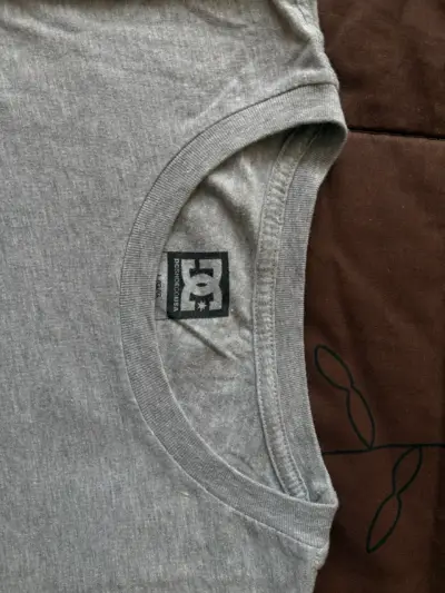 Polera manga larga gris DC Shoes - miniatura 3