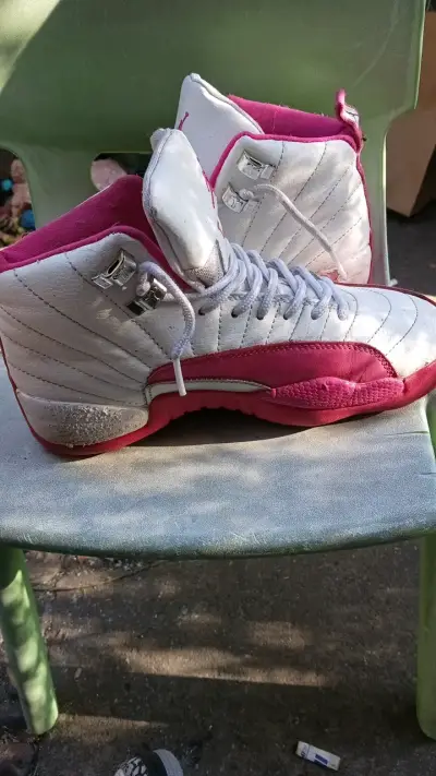 Jordan 12 talla 36 - miniatura 3
