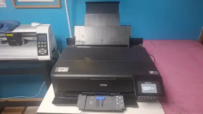 Impresora multifuncional Epson EcoTank L800 - miniatura 2