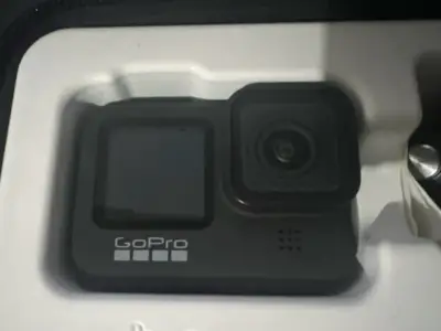 Cámara GoPro Hero 9 Black en excelente estado - miniatura 1
