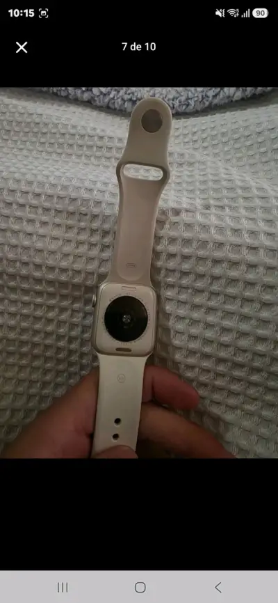 Smartwatch con pantalla de 40 mm y correa beige - miniatura 5