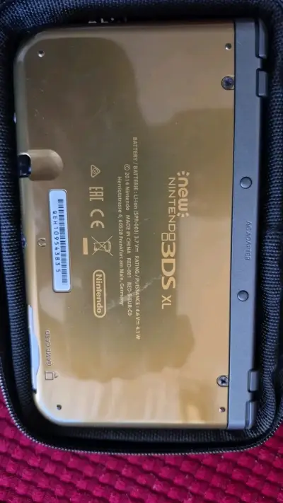 Consola Nintendo 3DS XL Edición especial de Zelda - miniatura 2