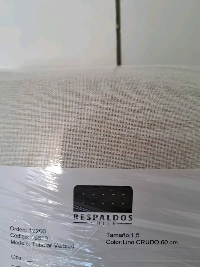 Cabecera de cama tapizada beige plaza y media - 2