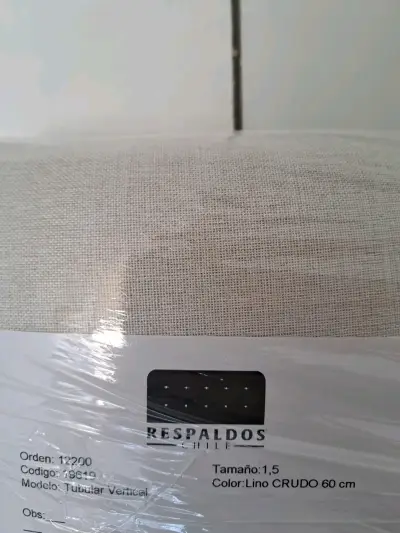 Cabecera de cama tapizada beige plaza y media - miniatura 2