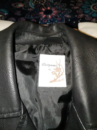 Chaqueta de cuero negra talla XL - miniatura 1