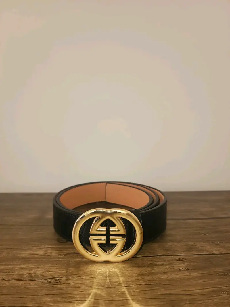 Cinturón de cuero negro con hebilla GG - 1