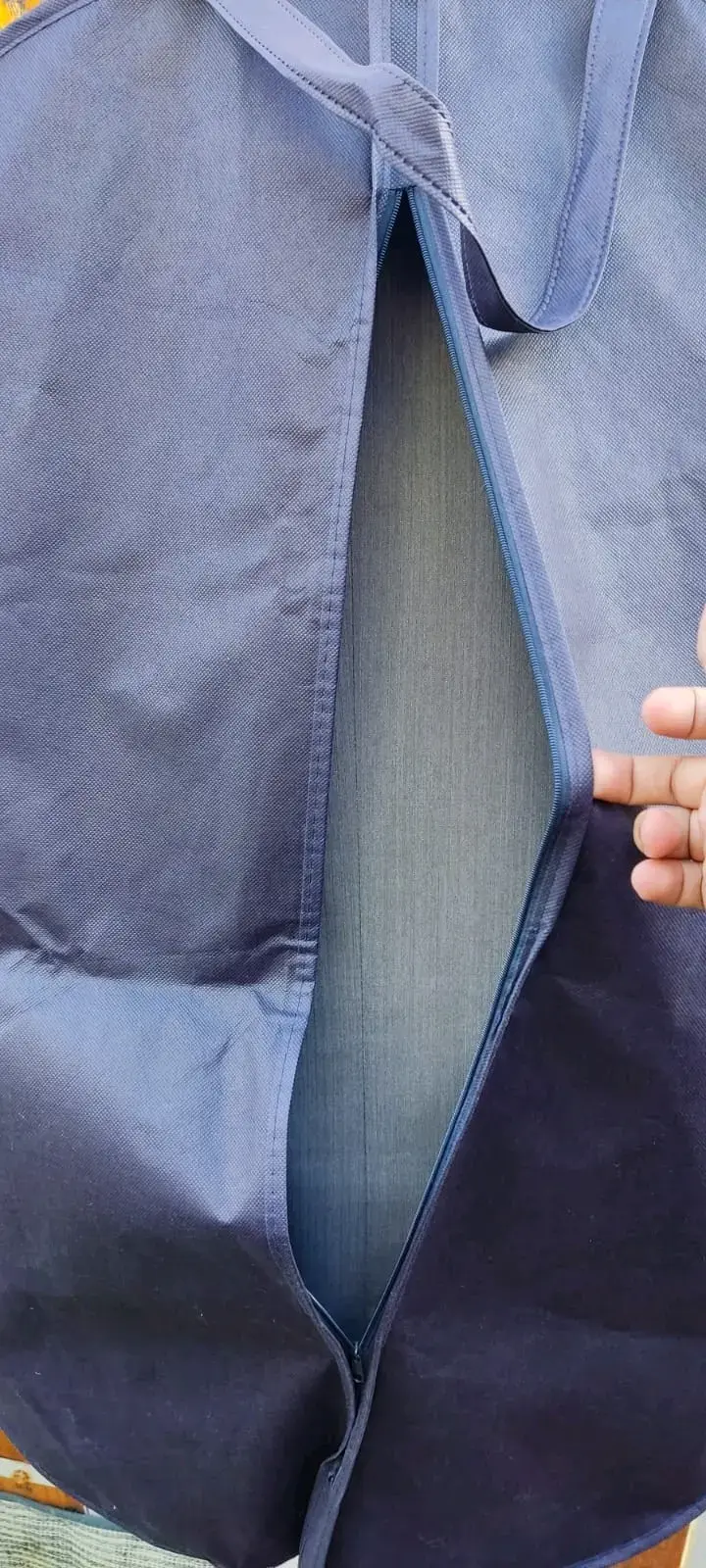 Elegante traje gris para hombre - 5