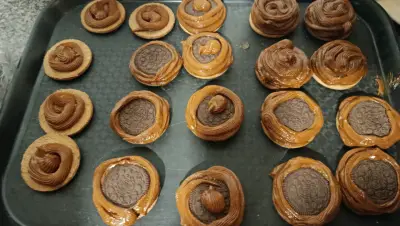 Galletas artesanales con manjar y chocolate - miniatura 1