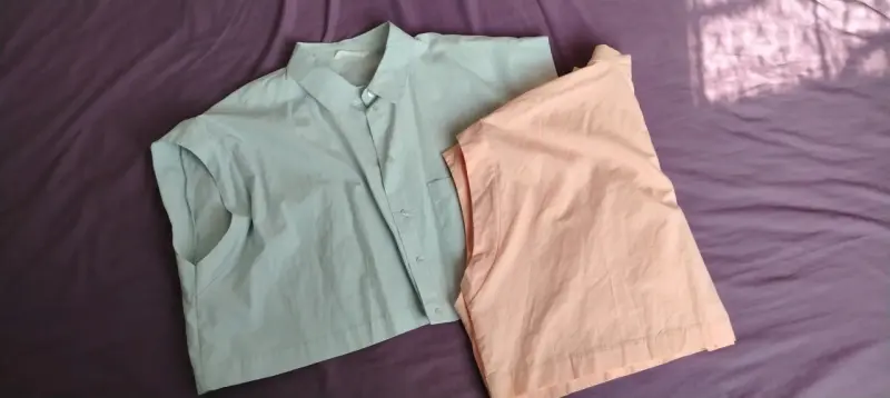 Camisas sin mangas en colores pastel