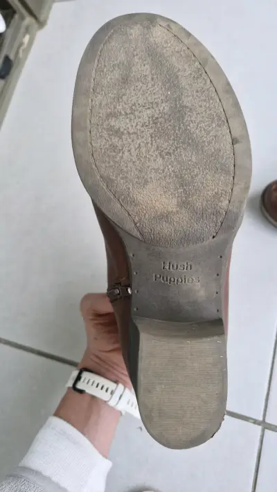 Botines Hush Puppies (cuero) - miniatura 5