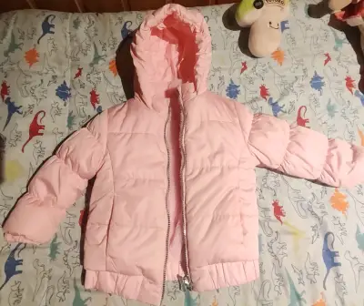 Chaqueta rosada de invierno para niña - miniatura 1