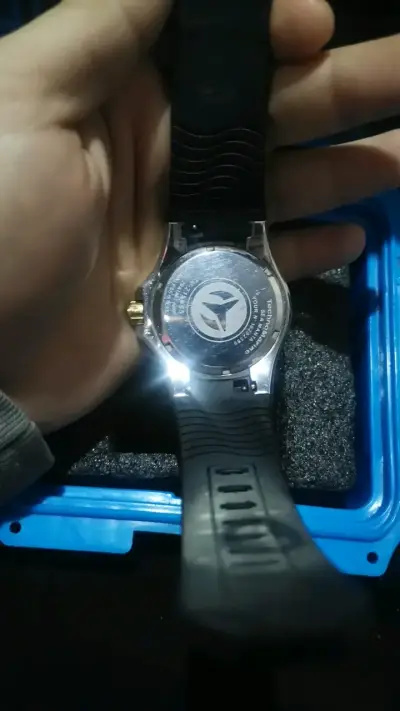 Reloj TechnoMarine plateado con caja original - miniatura 2
