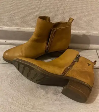 Botines de cuero marrón con cierre lateral - miniatura 2