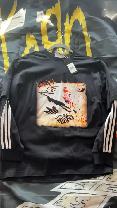Polerón Adidas x Korn negro con estampado - miniatura 1