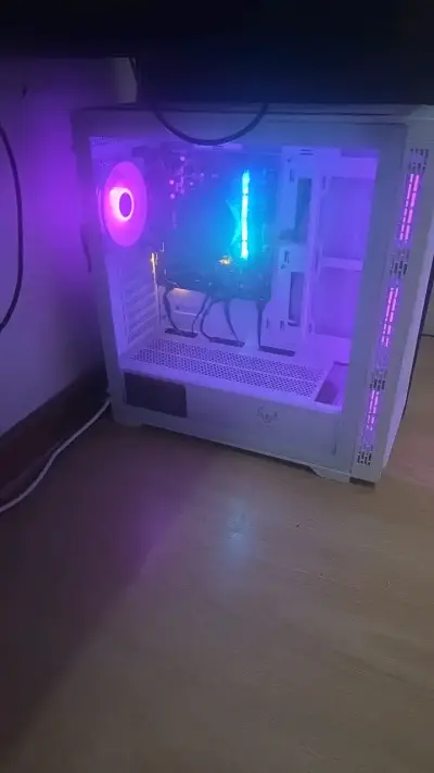 PC Gamer Ryzen 5 4600. 16gb Ram - miniatura 2