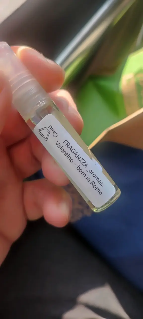 Variedad de perfumes Fraganzza aromas a elección - 3