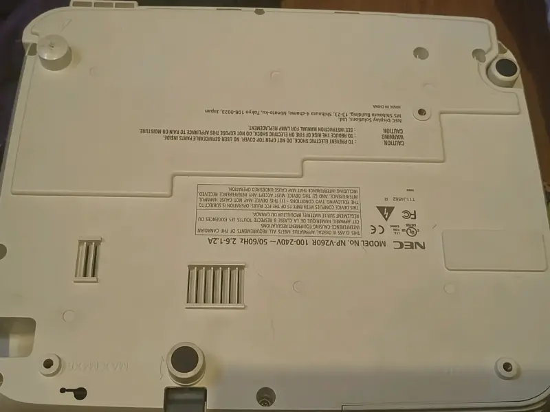 Proyector NEC V260R con HDMI y DLP - 3