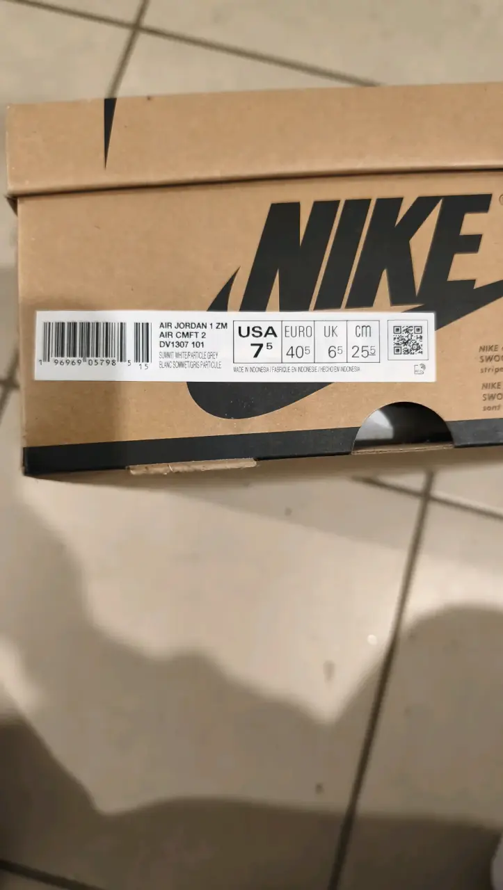 Zapatillas deportivas grises de gamuza - 3