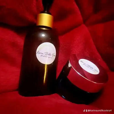 Canasta de regalo con velas aromáticas - miniatura 2