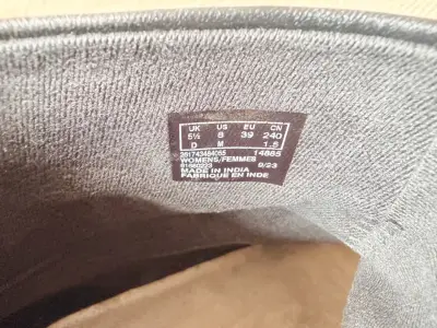 Botines de cuero negro con hebilla - miniatura 3