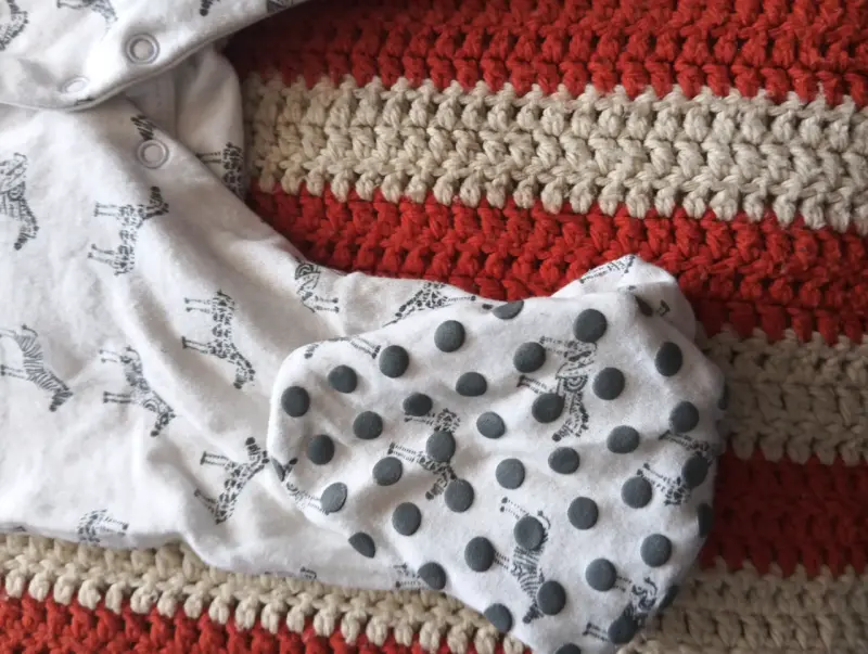Pijama enterito para bebé con diseño de jirafas - 3