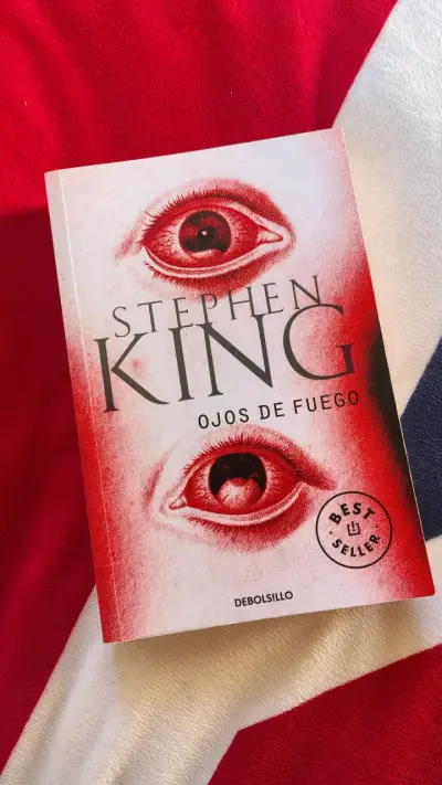 Libro 'Ojos de Fuego' de Stephen King - miniatura 1