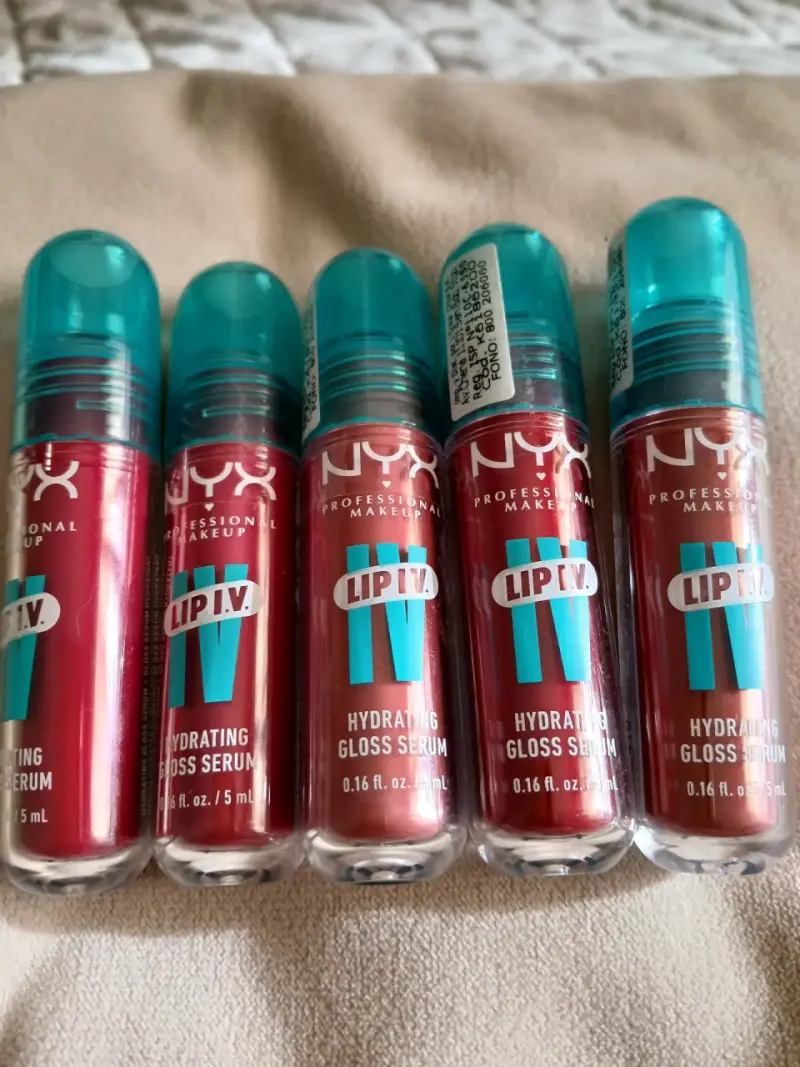 Set de 5 brillos labiales NYX Lip I.V.