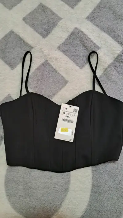 Top negro con tirantes Zara nuevo - miniatura 2