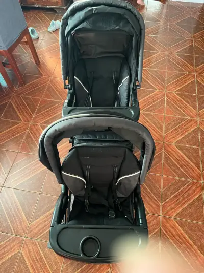 Coche doble Baby Trend Sit N' Stand - miniatura 2