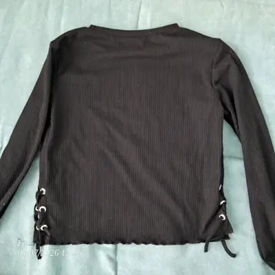 Polera negra de manga larga Melt talla 16 - miniatura 2