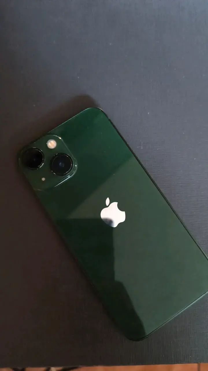 iPhone 13 mini verde - 2