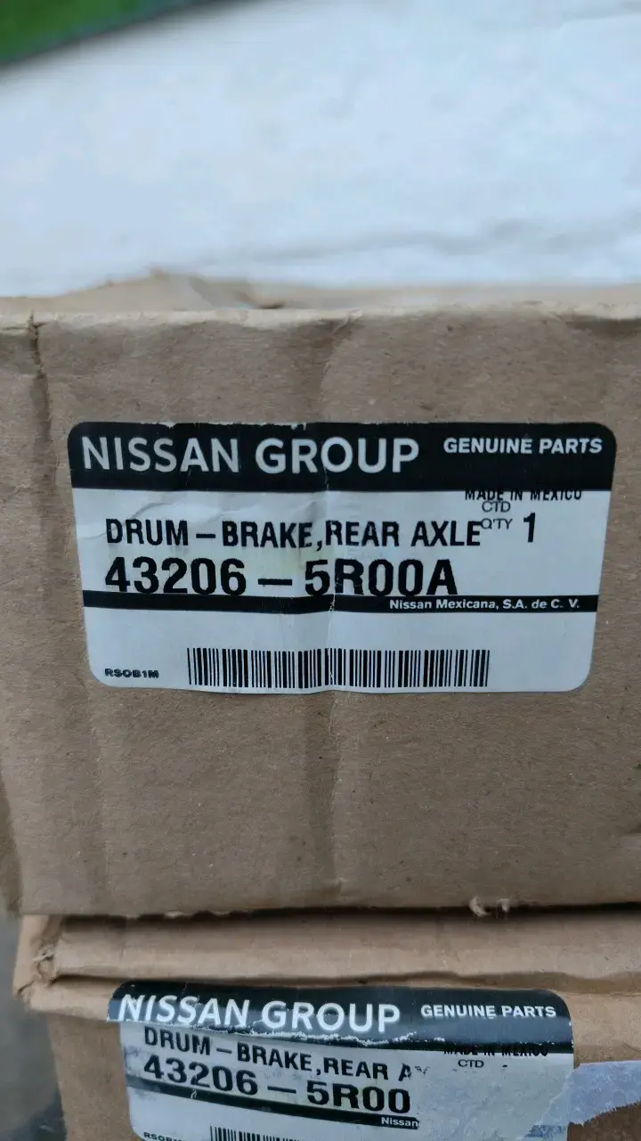 Disco de freno trasero Nissan 43206-5R00A - 1