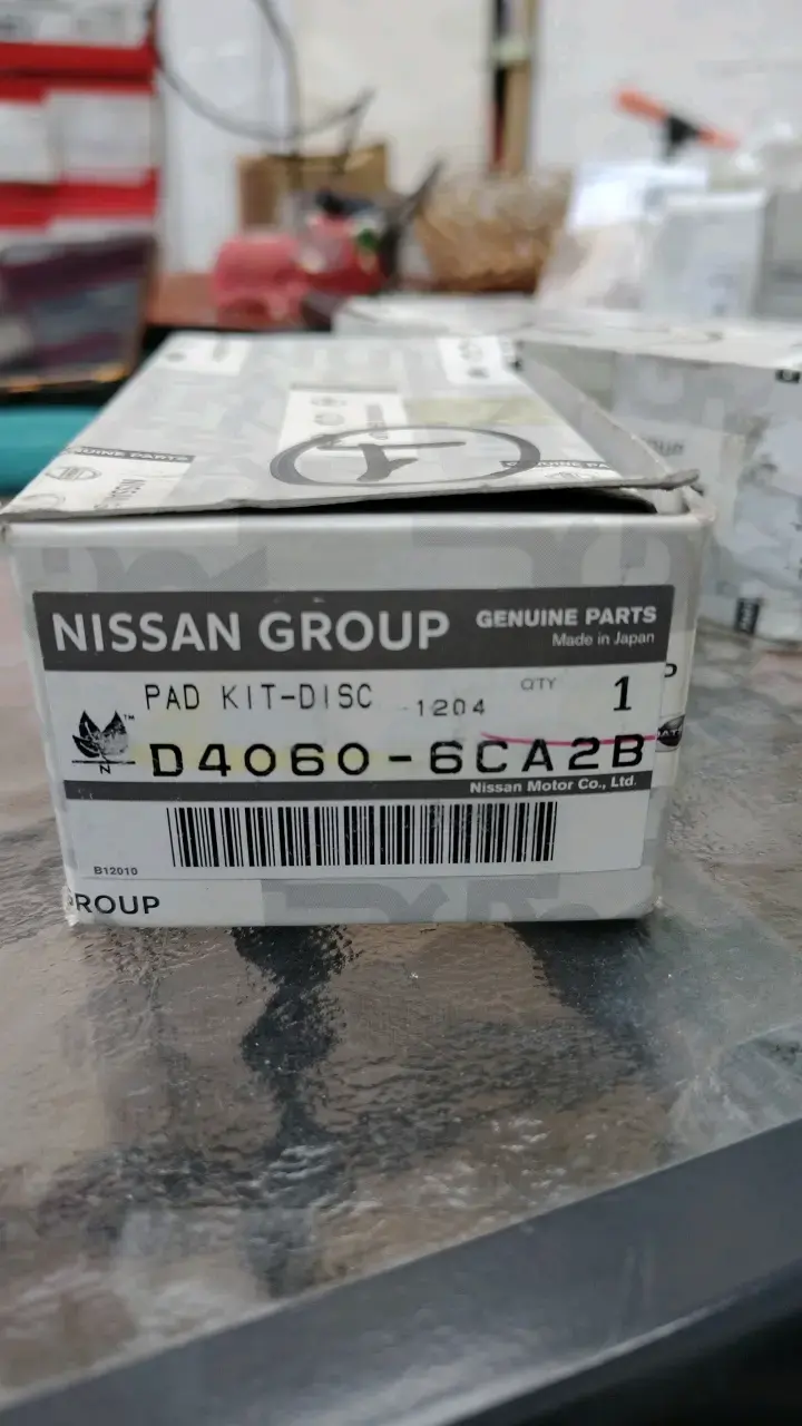 Kit de pastillas de freno Nissan original - 1