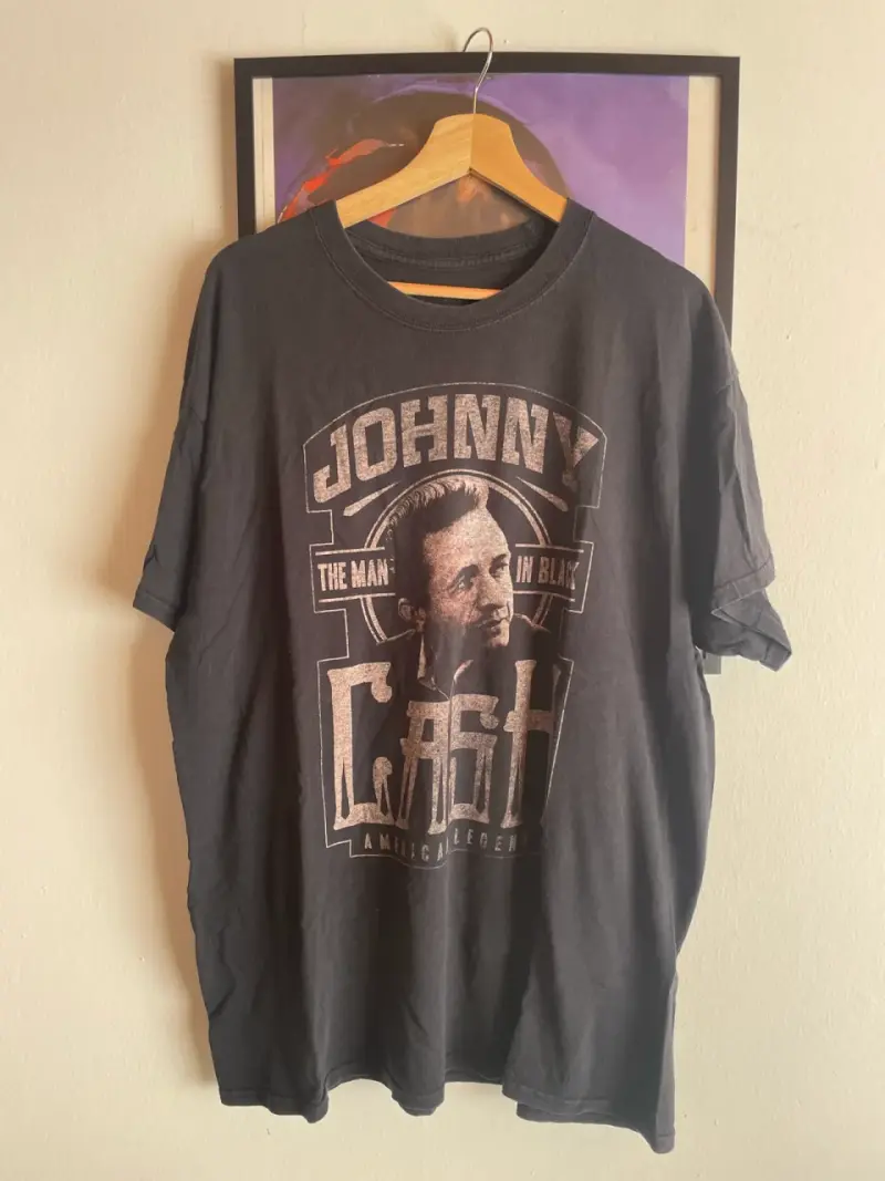 Polera negra Johnny Cash vintage