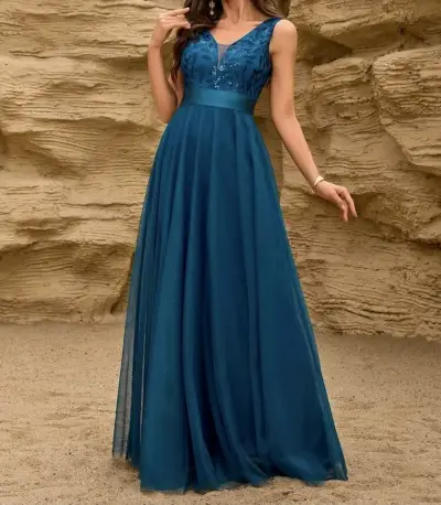 Vestido de gala azul - miniatura 1