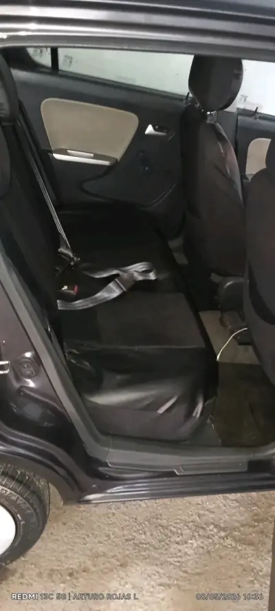 Suzuki Alto K10 - miniatura 4