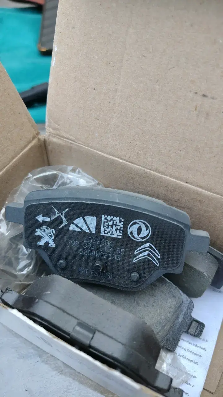 Pastillas traseras originales Peugeot 2019 a 2026 - 3