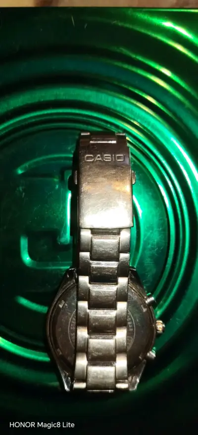 Reloj Casio Edifice cronógrafo azul - miniatura 3