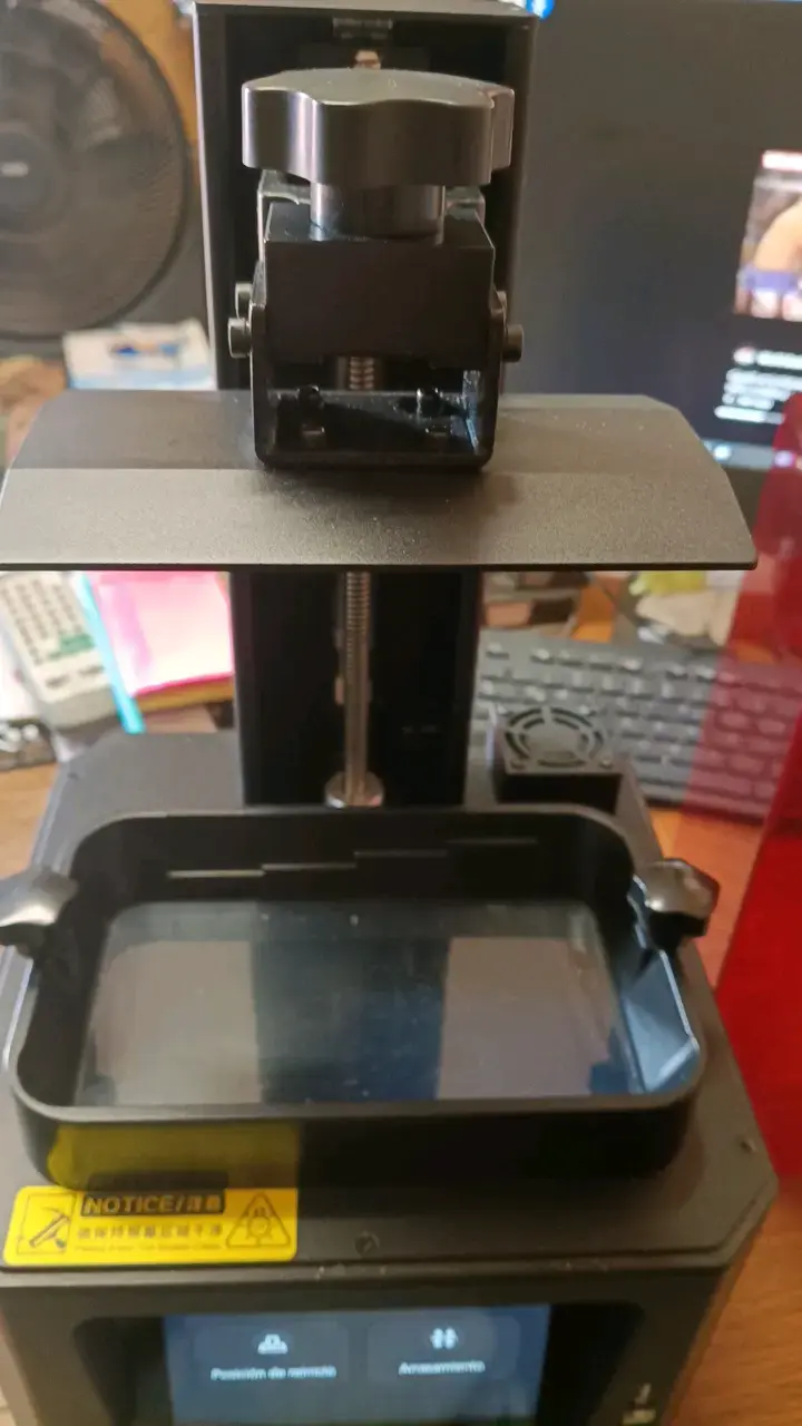 Impresora 3D Creality Halot de resina - 4
