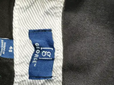 Bermudas negras de algodón para hombre - miniatura 3