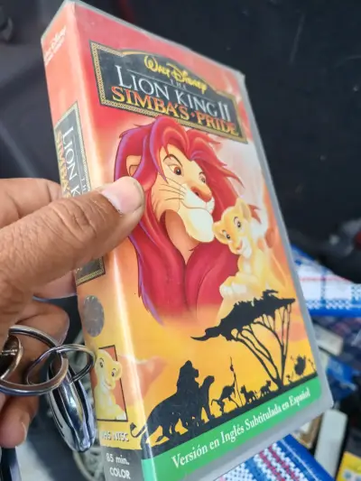 VHS El Rey León II: El Tesoro de Simba - miniatura 1